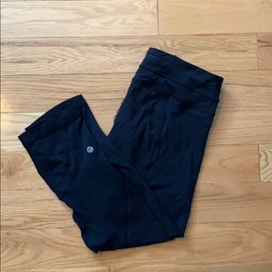 Lululemon mesh crops